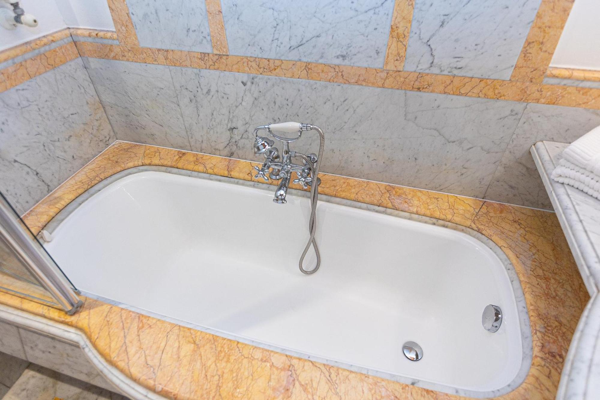 Timeroma Suites Kültér fotó